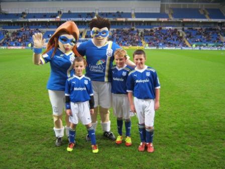 Everyone a Mascot!